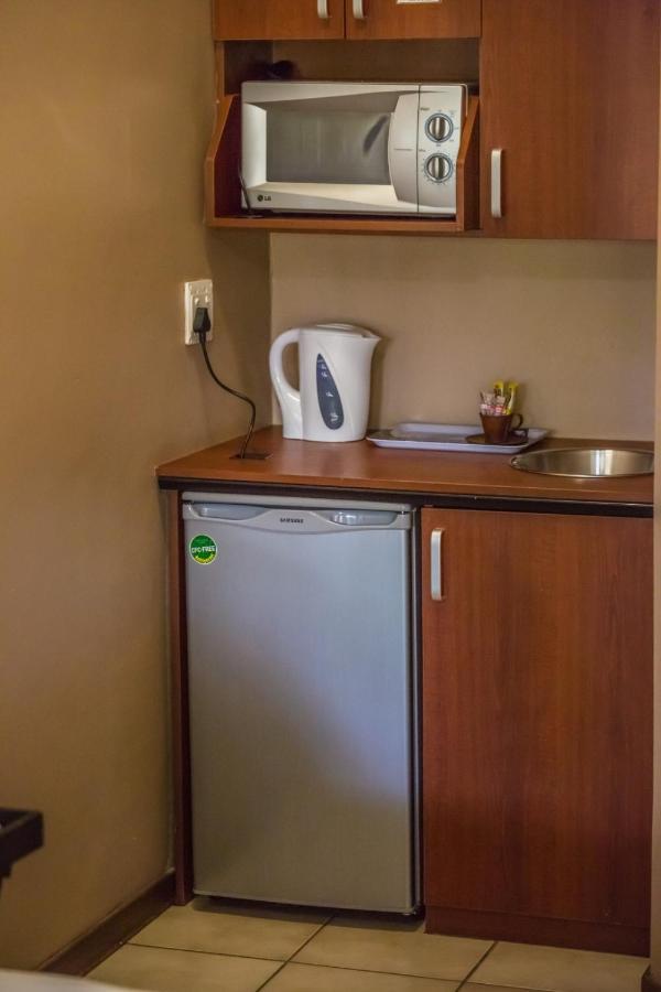קלרקסדורפ Beryl1 Guest House מראה חיצוני תמונה